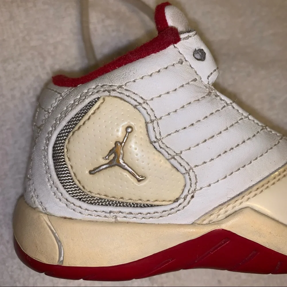 Infant 4C JORDAN B-2RUE 312526-104 White & Red True Vintage 2005 Baby Shoes